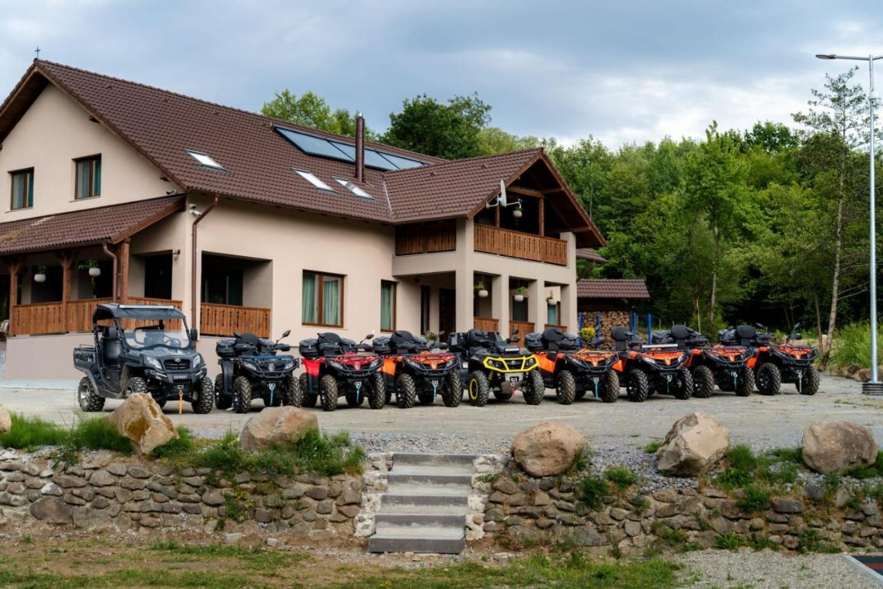 Transylvanian Relax House Lupeni  Екстер'єр фото